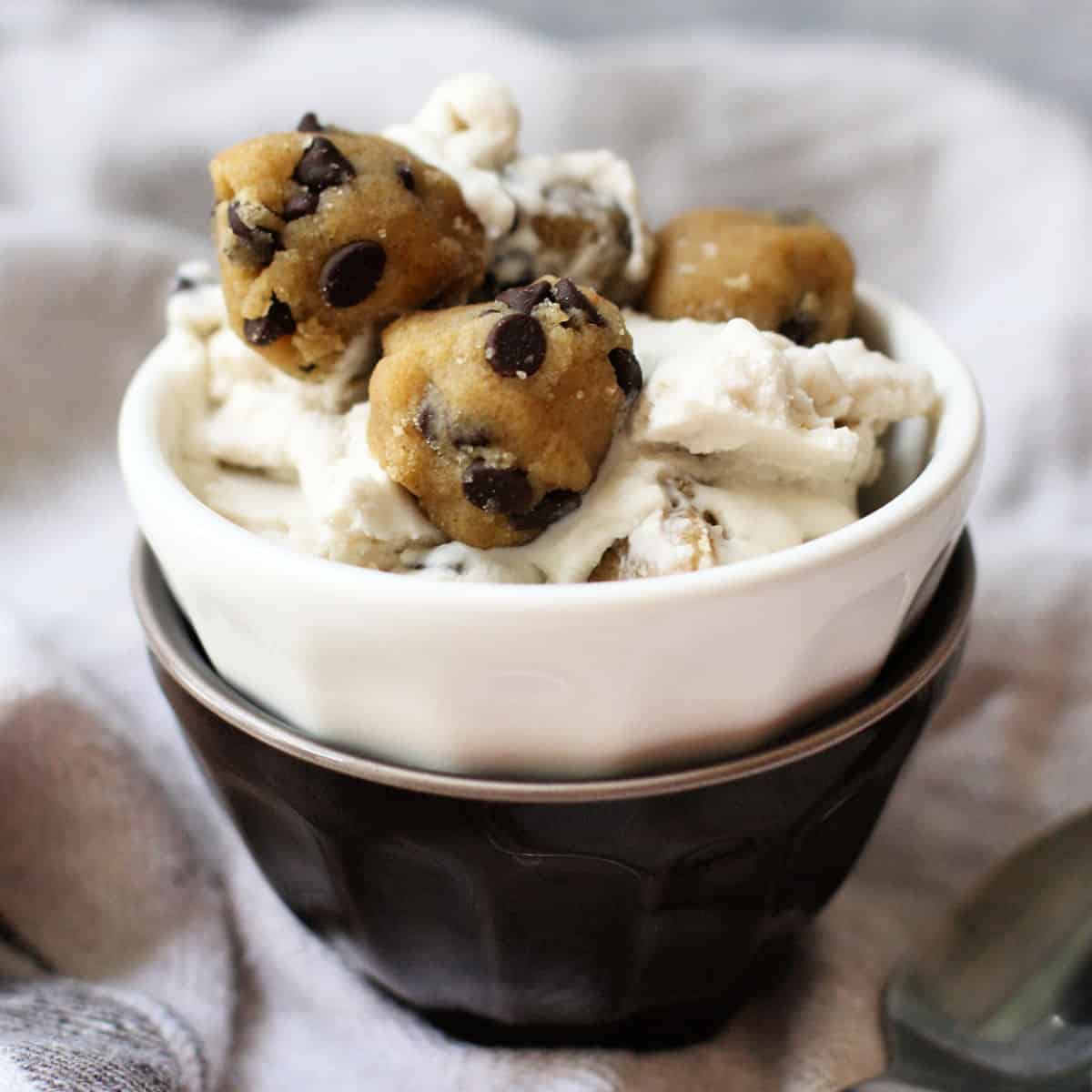Master Vegan Cookie Dough Ice Cream: No Eggs or Dairy Required